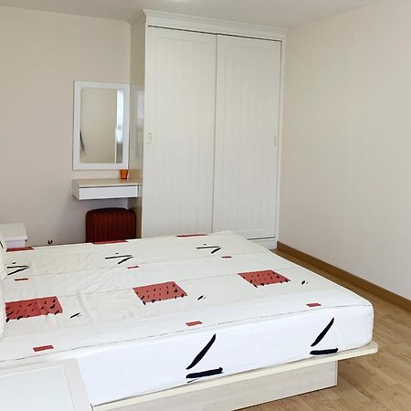 Charming Resident At Ekkamai From Studio Unit Up To 2 Bedroom Apartment Bangkok Buitenkant foto