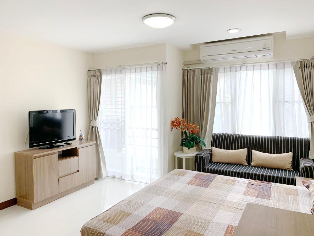 Charming Resident At Ekkamai From Studio Unit Up To 2 Bedroom Apartment Bangkok Buitenkant foto