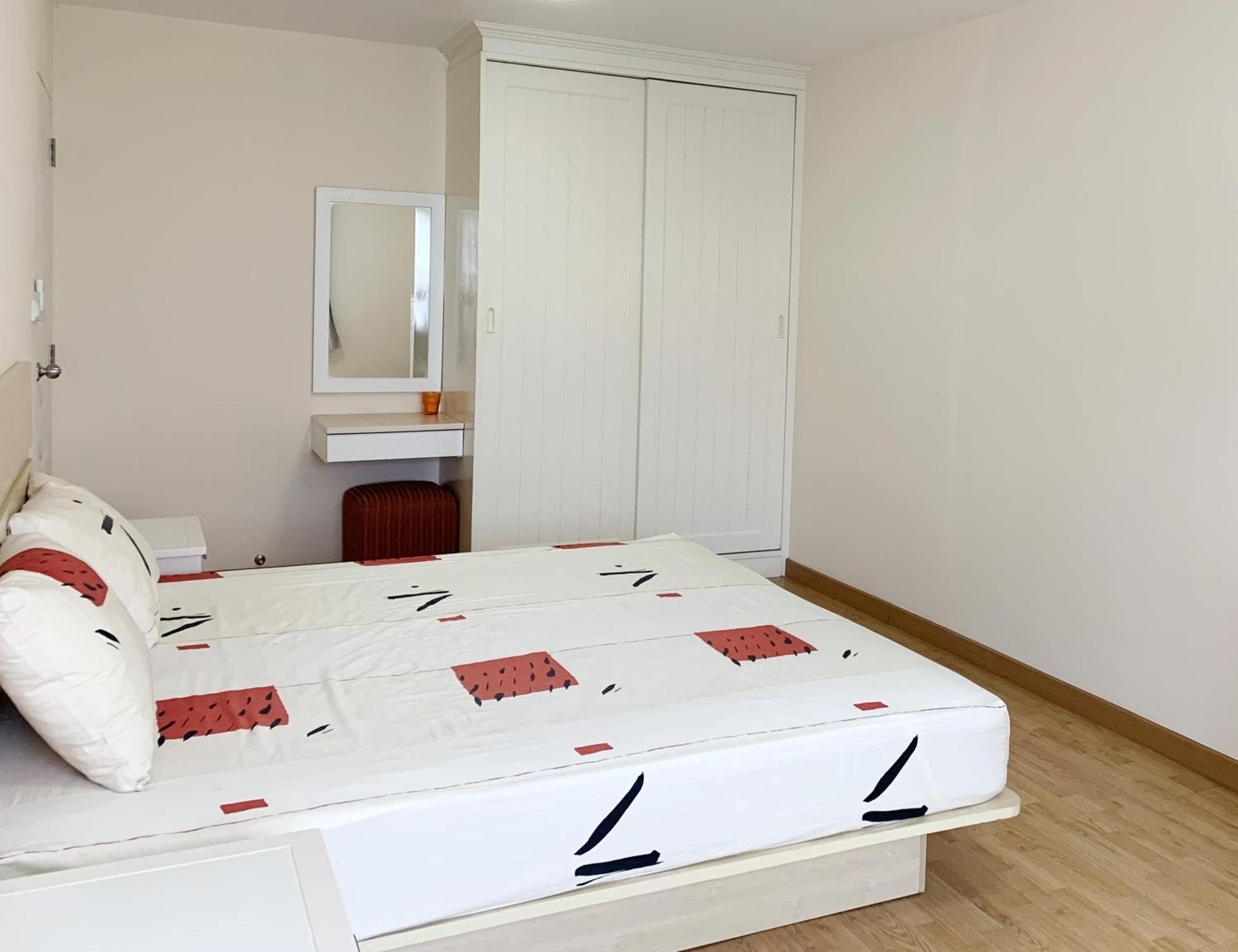 Charming Resident At Ekkamai From Studio Unit Up To 2 Bedroom Apartment Bangkok Buitenkant foto